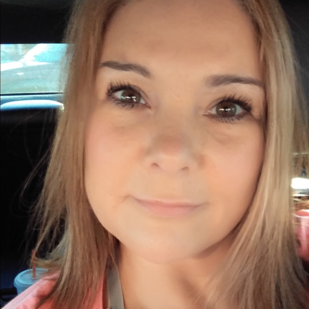 Meet your Posher, Tina